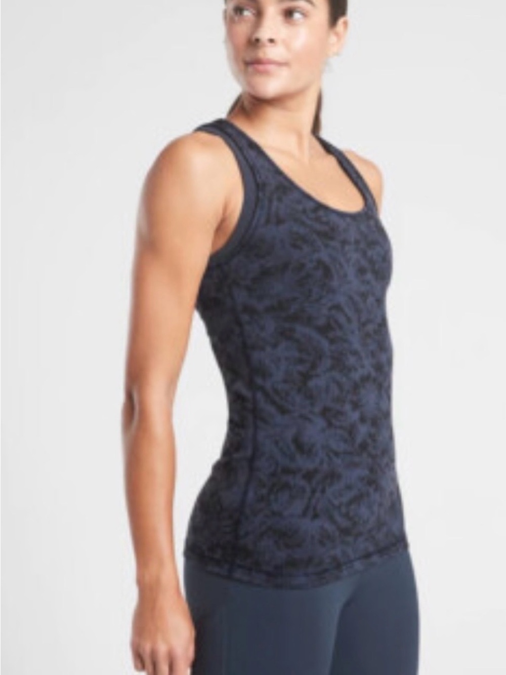 Athleta Dark Navy Floral Scoop Tank - Picture 3 of 8
